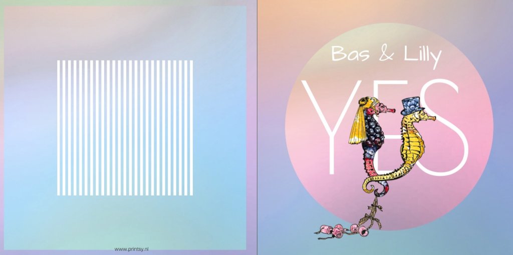 "Gevouwen trouwkaart "Zeepaardjes & Yes" "Gevouwen trouwkaart "Zeepaardjes & Yes"