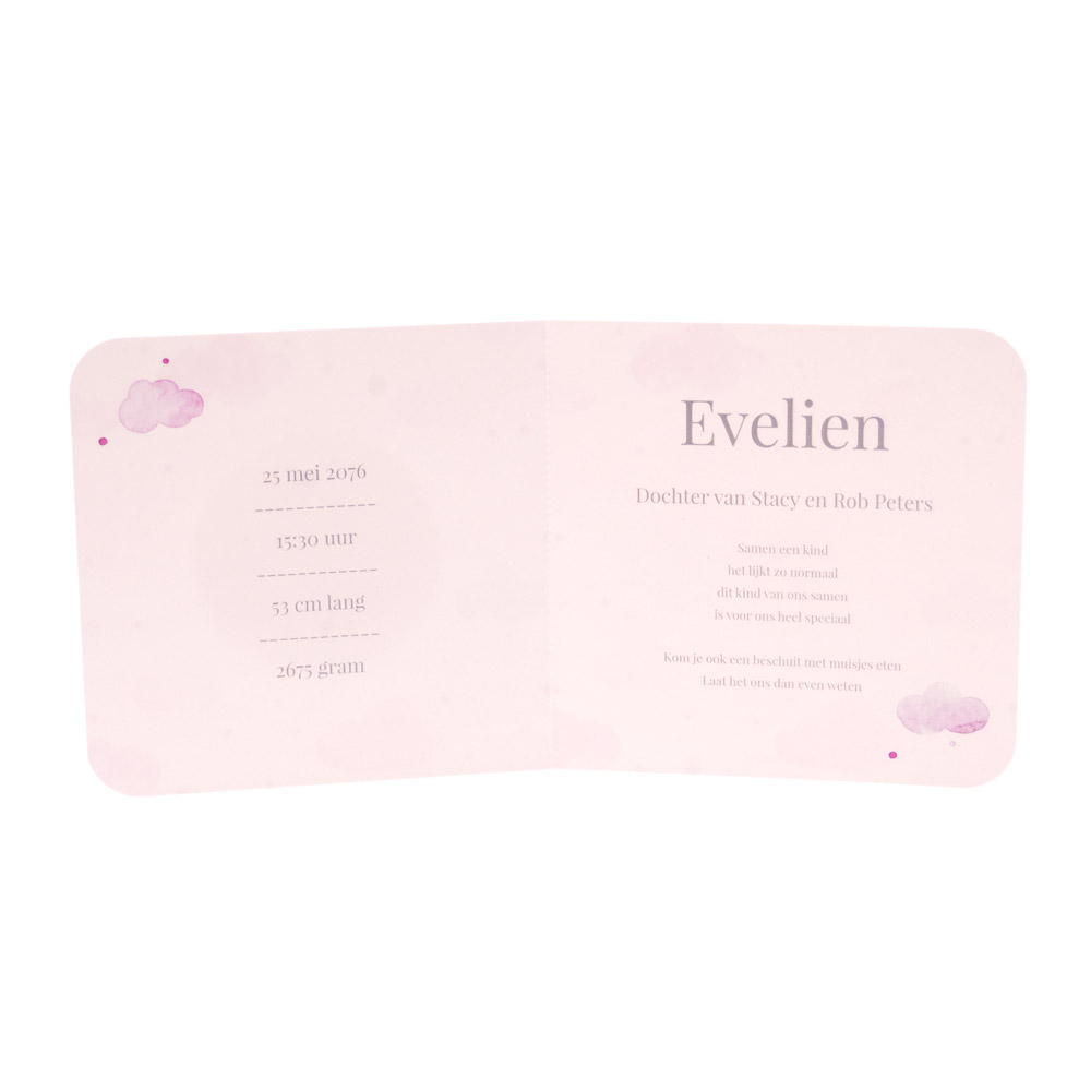 Gestanst geboortekaartje "In de wolken - It's a girl" Gestanst geboortekaartje "In de wolken - It's a girl"