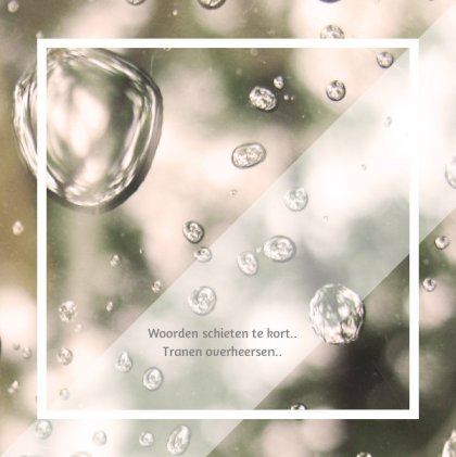 Rouwkaart afbeelding waterdruppels op glas en foto aan binnenzijde
