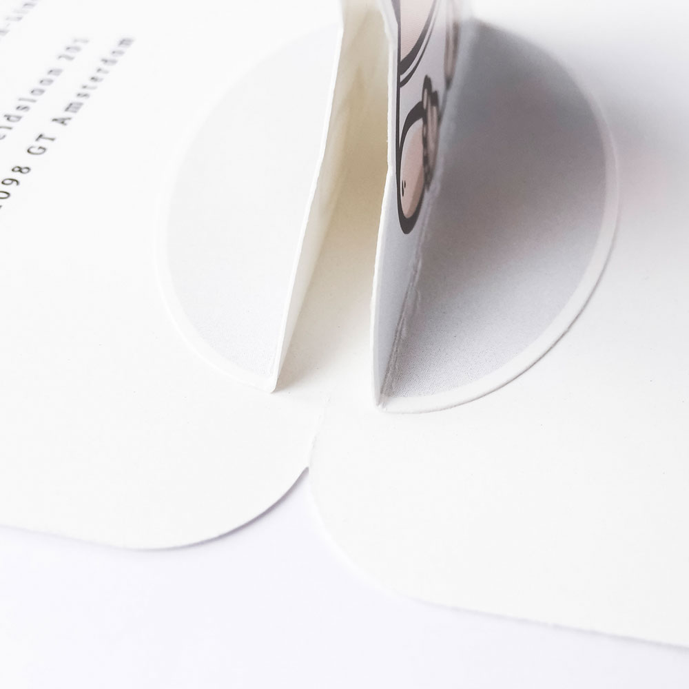 Pop up kaart met juichende baby Pop up kaart met juichende baby