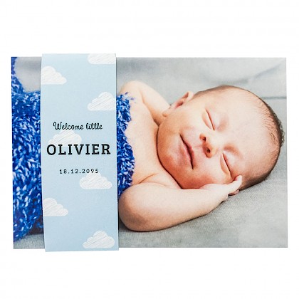 Fotokaart met blauwe sleeve en wolken