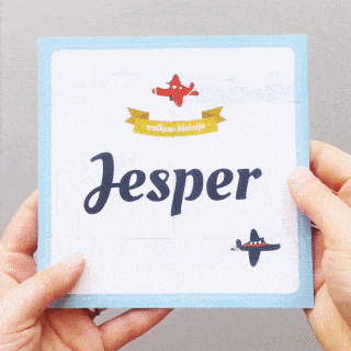 Avontuurlijke geboorte doordraaikaart met vliegtuigjes Avontuurlijke geboorte doordraaikaart met vliegtuigjes