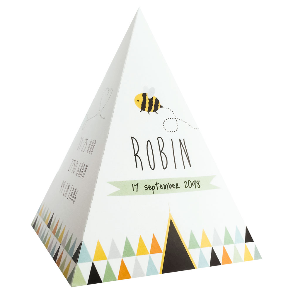 Gestanst geboortekaartje "Tipi tent - Bijtje" Gestanst geboortekaartje "Tipi tent - Bijtje"