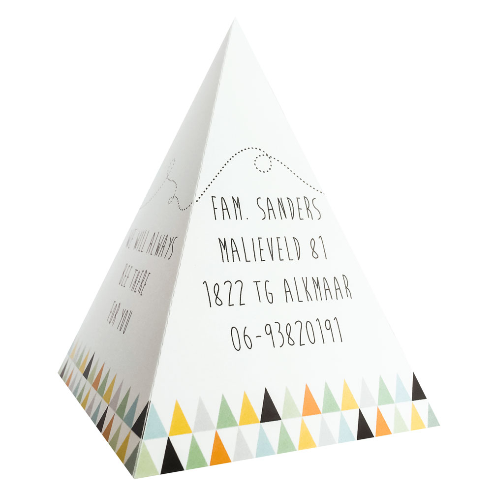 Gestanst geboortekaartje "Tipi tent - Bijtje" Gestanst geboortekaartje "Tipi tent - Bijtje"