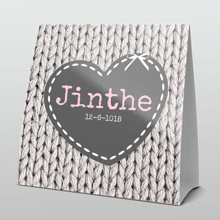 Trendy met wol achtergrond en grijs hartje Trendy met wol achtergrond en grijs hartje