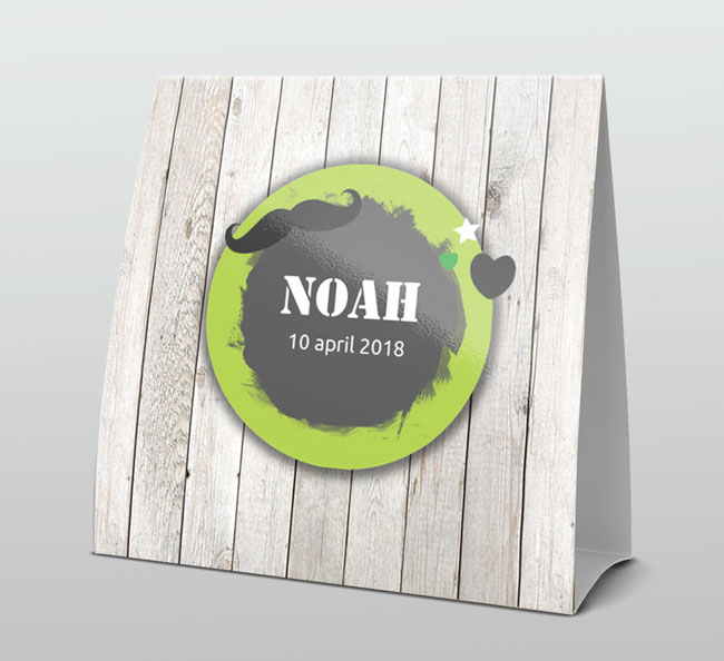 Stoer limegroen en grijs op steigerhout Stoer limegroen en grijs op steigerhout