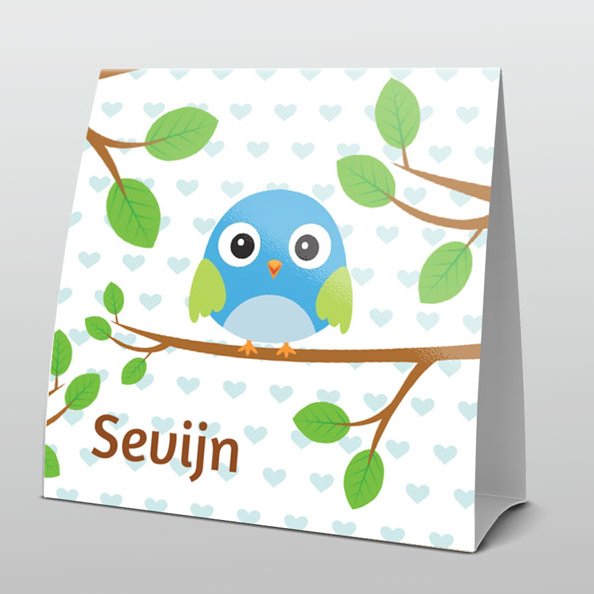 Lief blauw vogeltje op tak met hartjes Lief blauw vogeltje op tak met hartjes