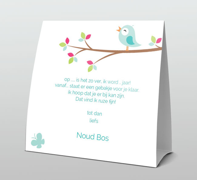 blauw vogeltje op een tak blauw vogeltje op een tak