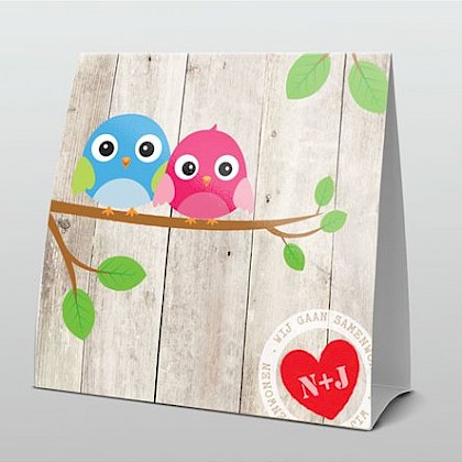 met vogeltjes op hout