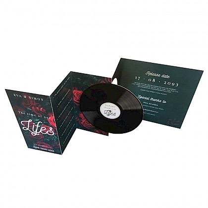 Drieluik trouwkaart met LP "romantic" look