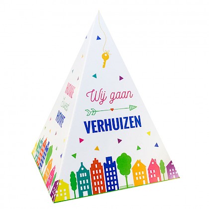 Gestanst verhuiskaartje "Tipi tent  kleurrijke straat" Gestanst verhuiskaartje "Tipi tent  kleurrijke straat"