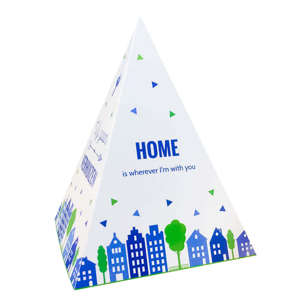 Gestanst verhuiskaartje "Tipi tent blauwe huisjes" Gestanst verhuiskaartje "Tipi tent blauwe huisjes"