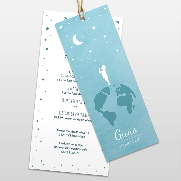 Stapelkaartje jongen op de wereld met touwtje Stapelkaartje jongen op de wereld met touwtje