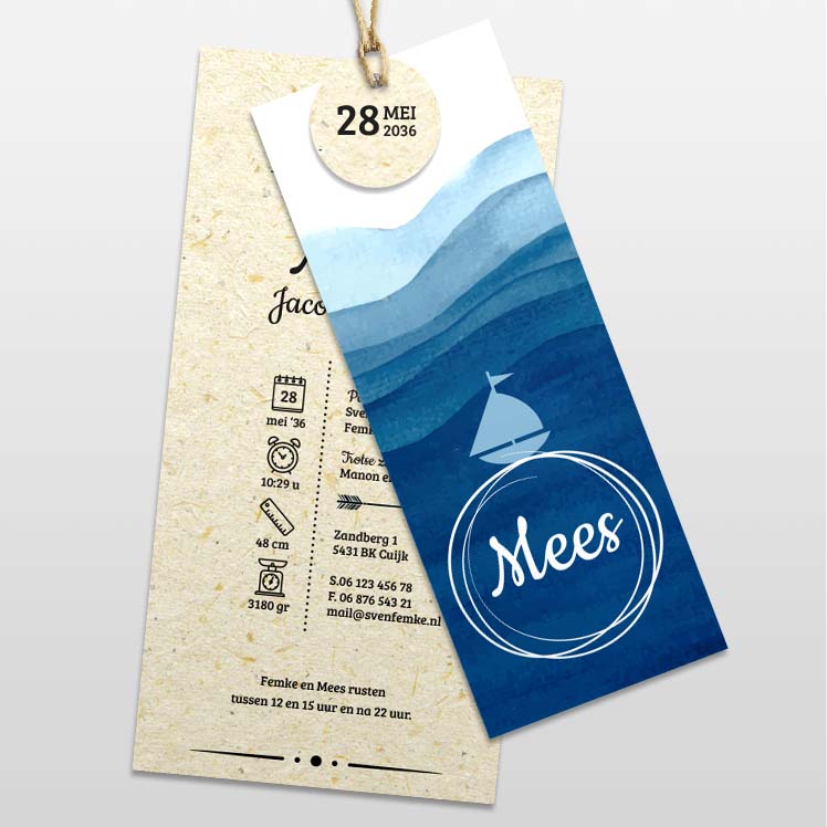 Blauw stapelkaartje met bootje Blauw stapelkaartje met bootje