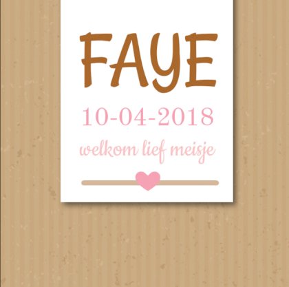 Gevouwen kaart "Kraft & Roze hartje" Gevouwen kaart "Kraft & Roze hartje"