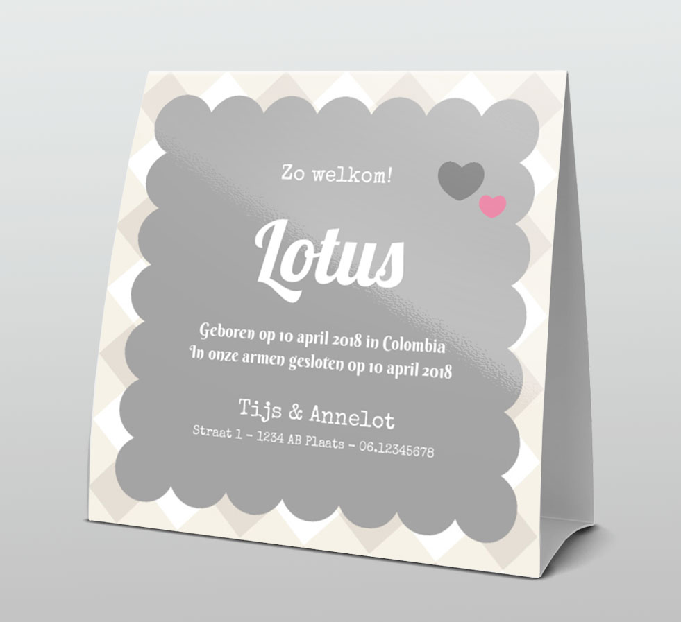 Tentkaart "Grijs ruitje roze hartje" Tentkaart "Grijs ruitje roze hartje"