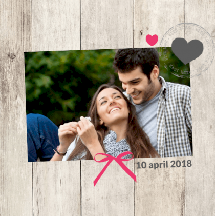Trouwkaart "Fotokaart hout & hartjes"