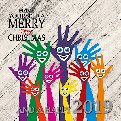 Gevouwen kerstkaart "Handjes & Hout" Gevouwen kerstkaart "Handjes & Hout"